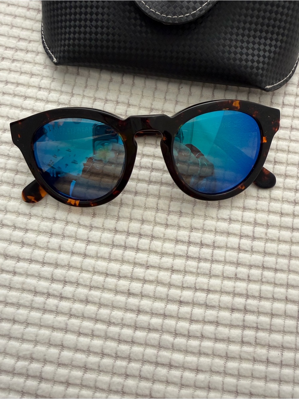 Diff Eyewear Tortoiseshell Temple Sunglasses - Brown and Amber